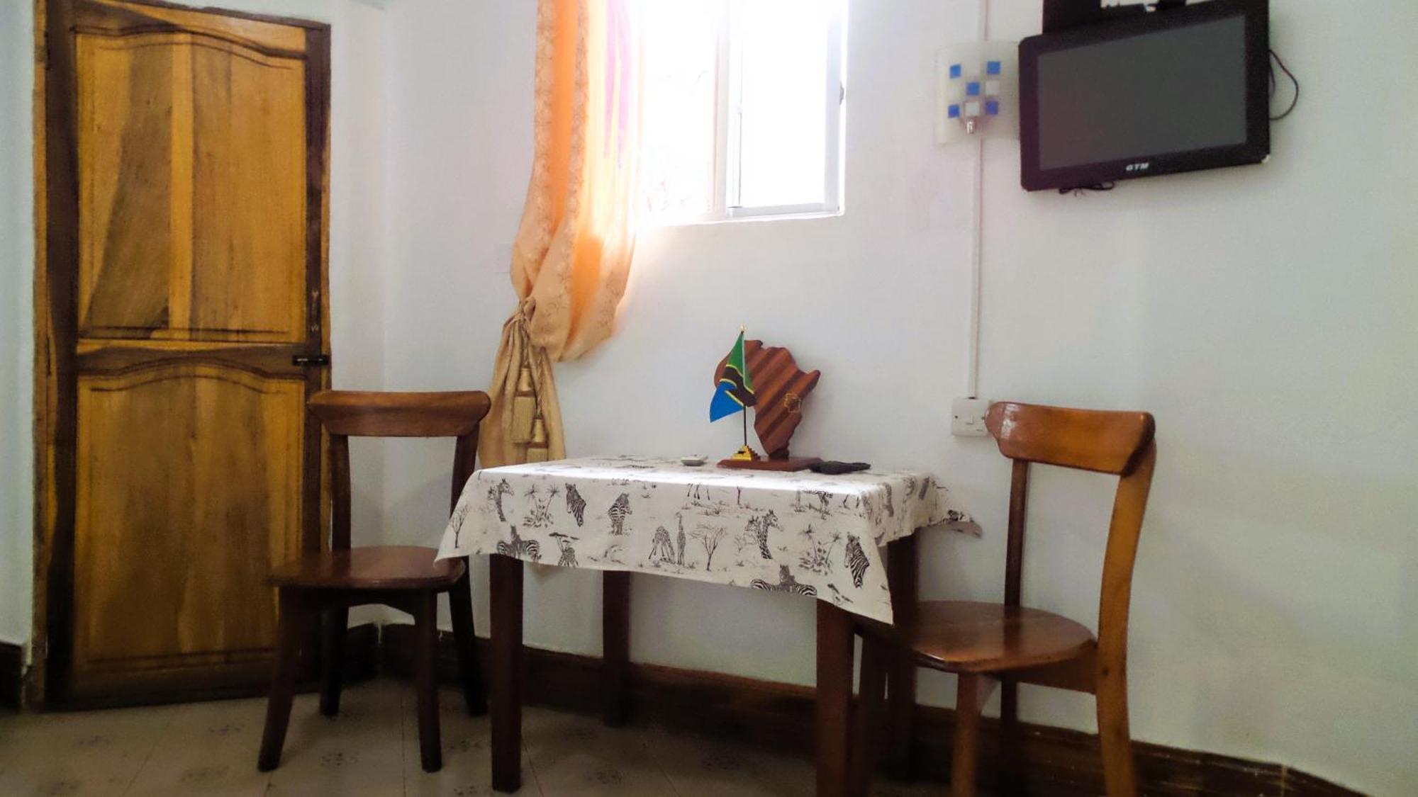 Home Feeling Neneu Lodge Моши Екстериор снимка
