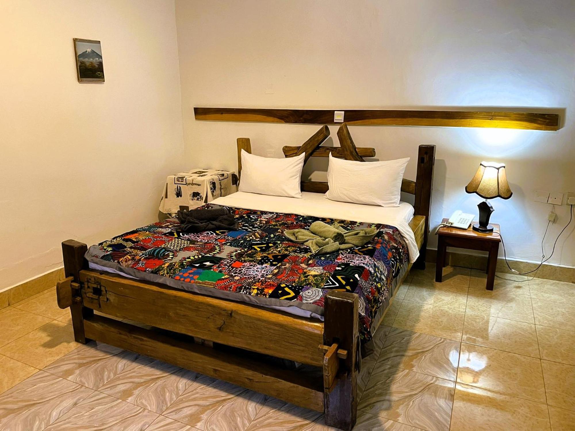 Home Feeling Neneu Lodge Моши Екстериор снимка