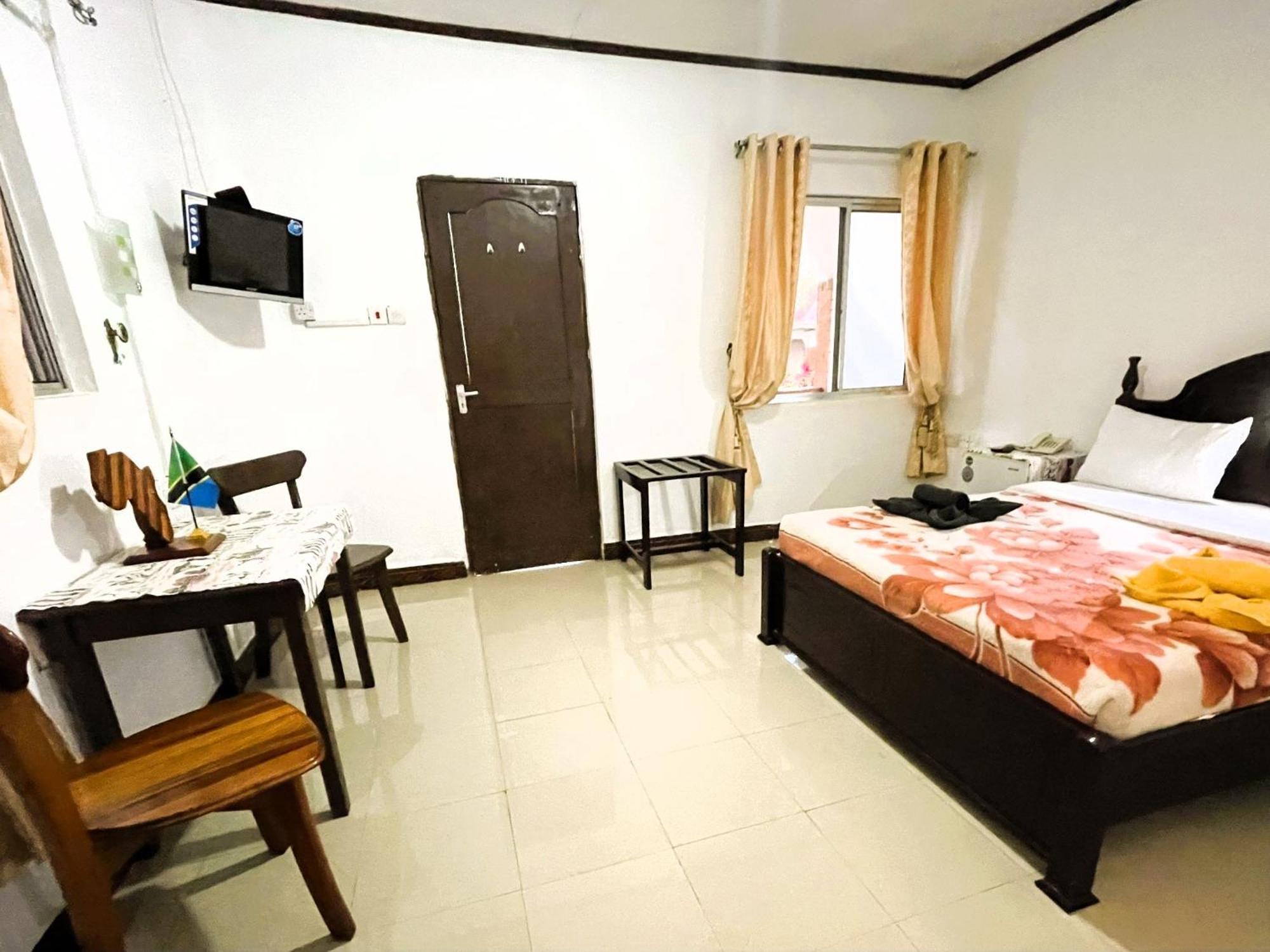 Home Feeling Neneu Lodge Моши Екстериор снимка